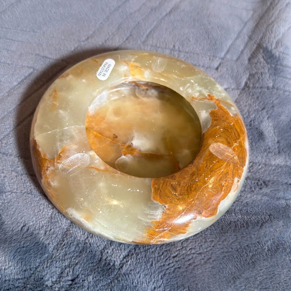 Gorgeous Natural Stone Ashtray or Trinket Box Heavy BRAND NEW Great Gift